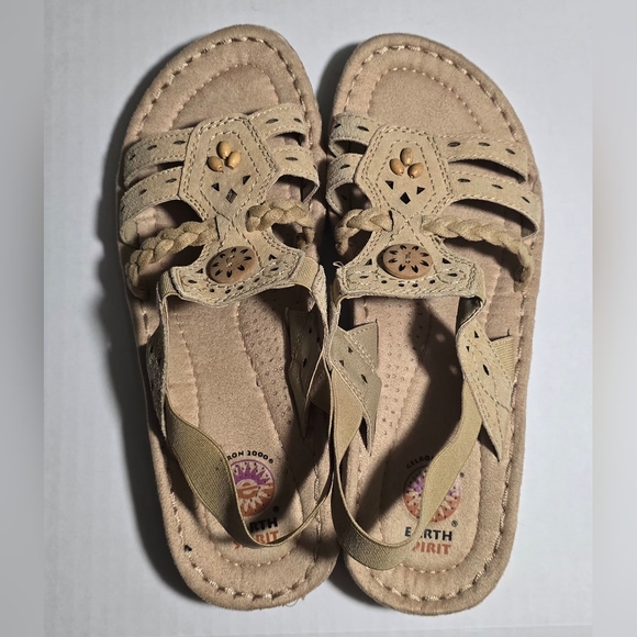 Earth Spirit Women's 8.5 Tan Sandals w/ Beaded Details In EXCELLENT CONDITION - Picture 11 of 11